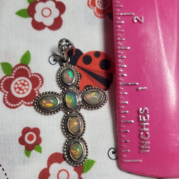 Vintage Ethiopian Welo Opal Sterling Silver Cross Pendant - Picture 5 of 7